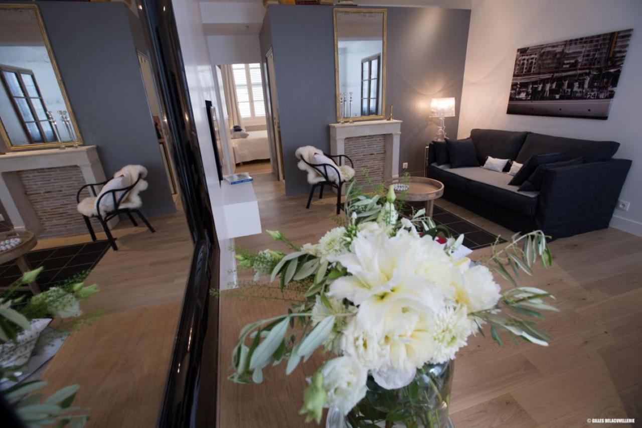 L'Appartement : Location Les Merciers. ลาโรแชล ภายนอก รูปภาพ