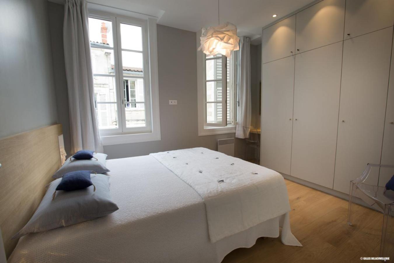 L'Appartement : Location Les Merciers. ลาโรแชล ภายนอก รูปภาพ