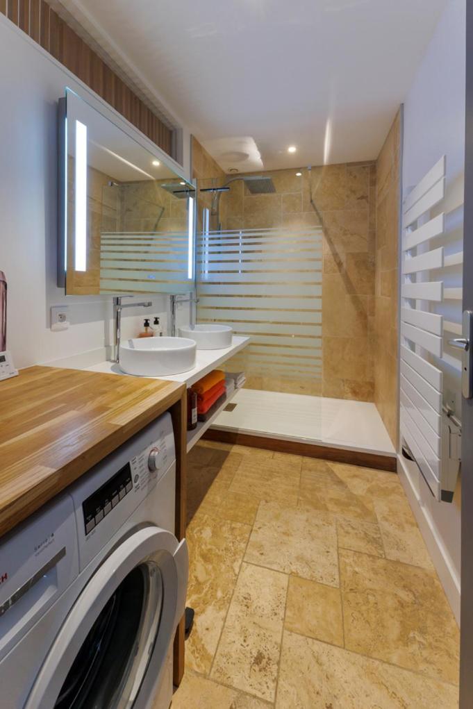 L'Appartement : Location Les Merciers. ลาโรแชล ภายนอก รูปภาพ